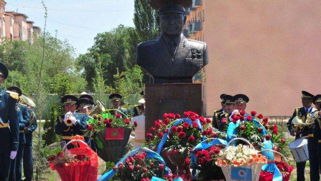 В военном городке Отар открыли парк «Сағадат саябағы»