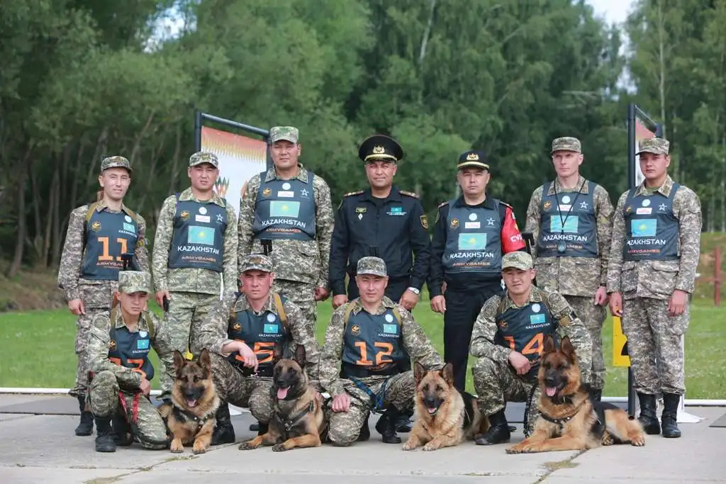 Военнослужащие-кинологи ВС РК в тройке лидеров  по результатам конкурса «Верный друг»
