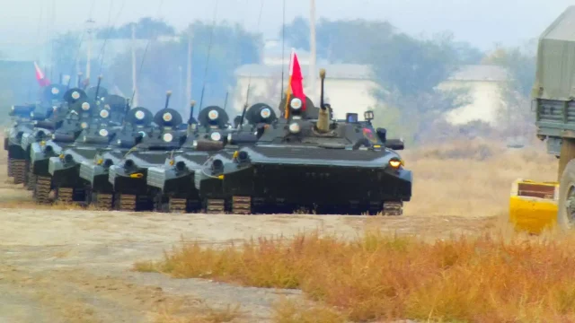 Командно-штабные учения проходят в региональном командовании «Восток»