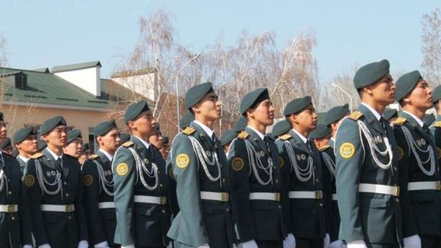 В военных вузах начался новый учебный год