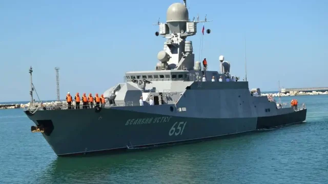 Визит отряда кораблей Каспийской флотилии Российской Федерации в город Актау