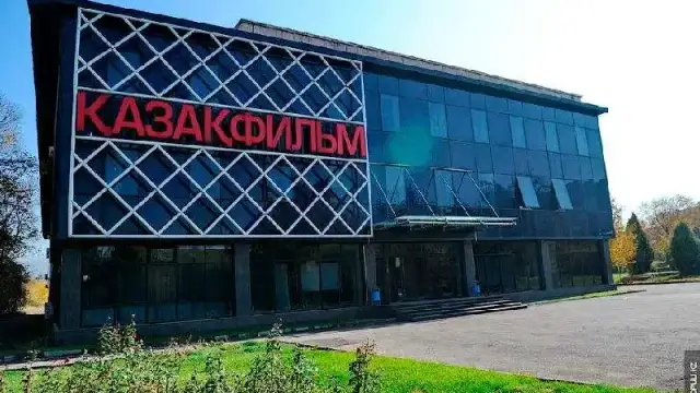 «Казахфильм» передал 645 оцифрованных фильмов в онлайн-кинотеатр