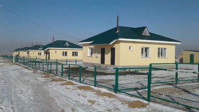 Премьер-министр назвал сроки выдачи квартир многодетным