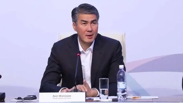 Асет Исекешев, аким Астаны: во всех столичных школах появятся кабинеты робототехники
