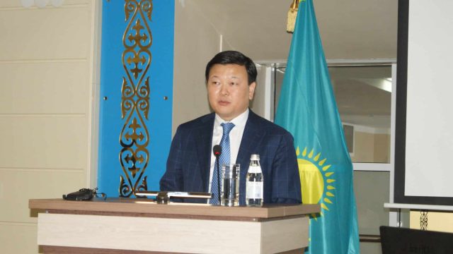 Вице-министр здравоохранения Алексей Цой прибыл рабочим визитом в Алматинскую область