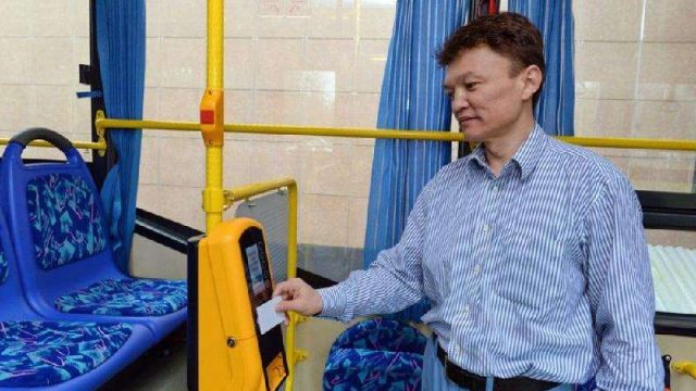 В карагандинских автобусах установят платёжные терминалы
