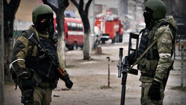 Память погибших при теракте военнослужащих почтили в Актобе