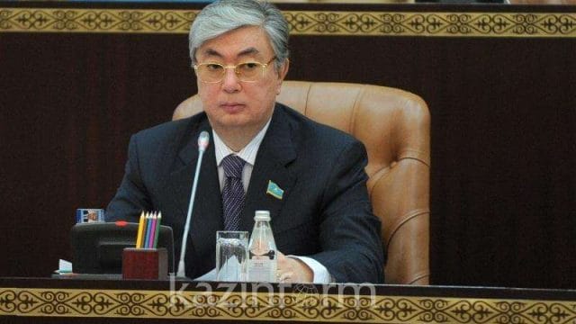 Токаев высказался о ситуации с менингитом в Казахстане
