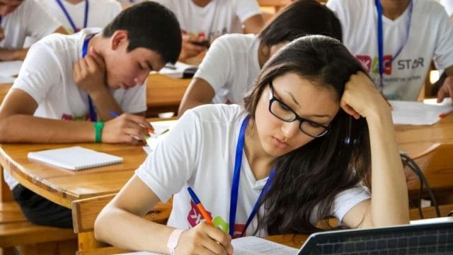 Услуги образования в Казахстане подорожали на 14,5% за год