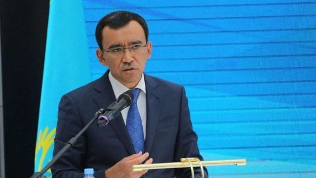 Маулен Ашимбаев избран председателем сената парламента РК