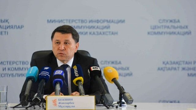 Казахстанцам рекомендовали не летать в Италию, Таиланд, Японию, Сингапур