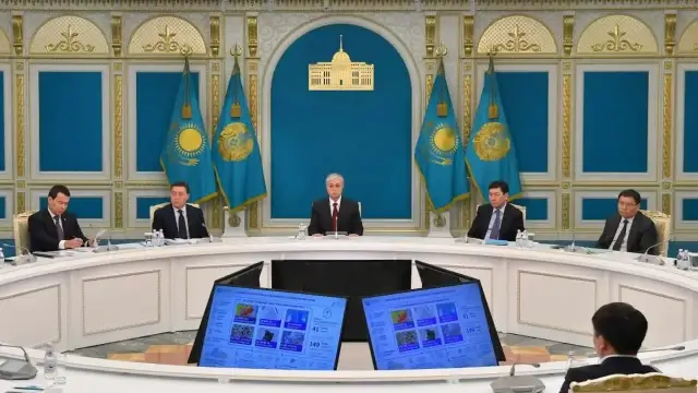 Токаев поручил правительству принять меры по модернизации информсистем госорганов