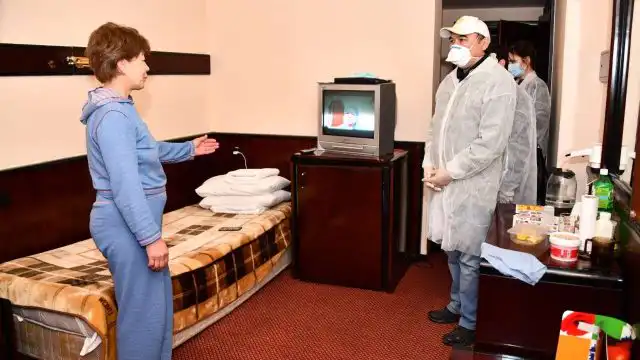 Ержан Бабакумаров проверил условия проживания медработников в гостиницах и общежитиях