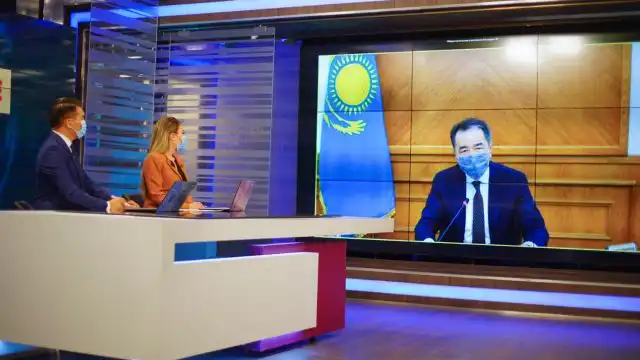 Аким Алматы еженедельно отвечает на вопросы горожан в прямом эфире