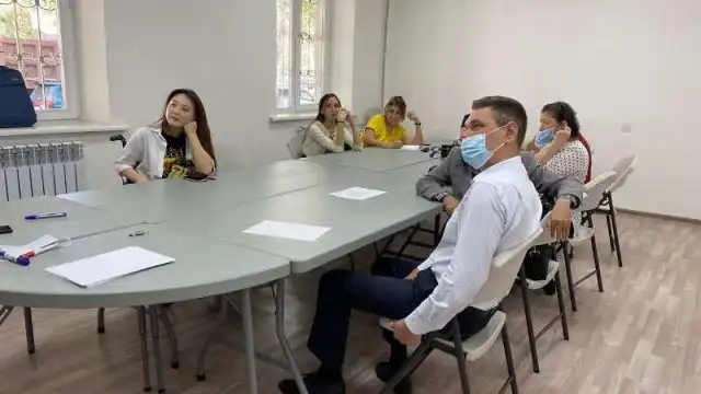 В Алматы заработал центр по трудоустройству людей с инвалидностью