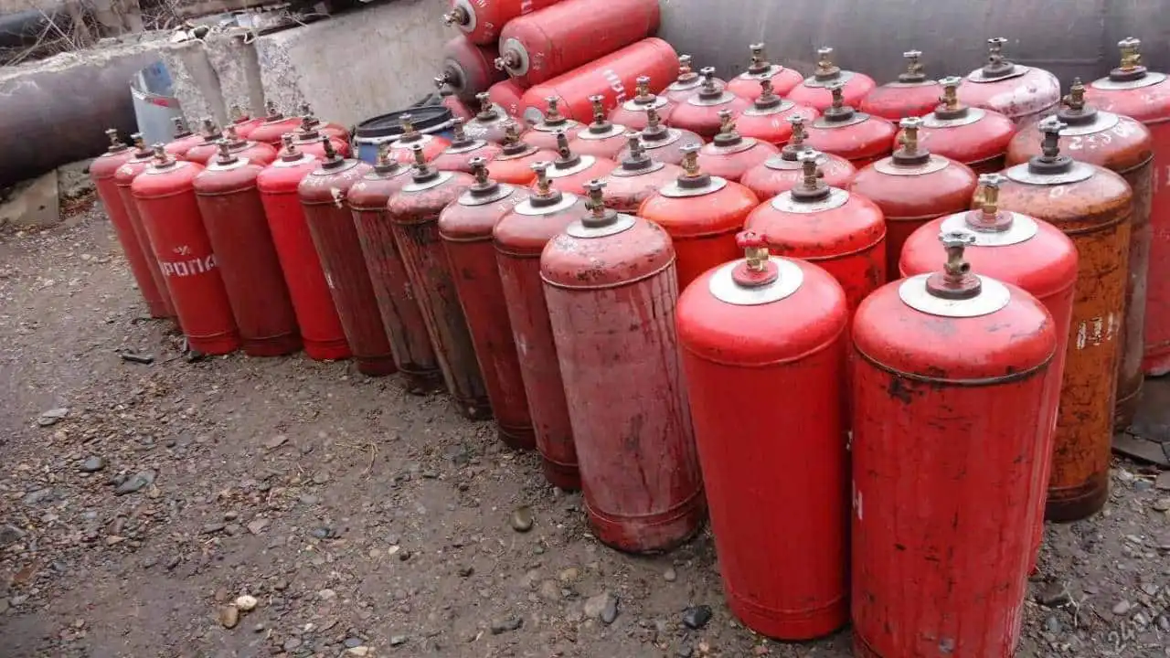 В Казахстане могут запретить свободную продажу газовых баллонов