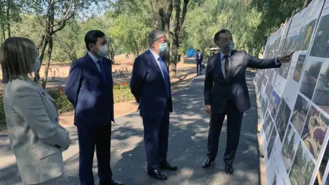 Токаев ознакомился с перспективами модернизации Алматы