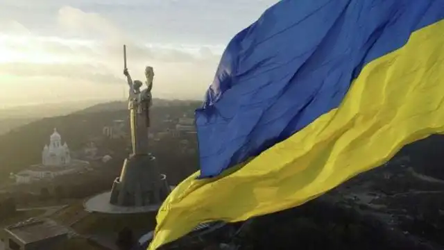 Украина ввела визовый режим для россиян