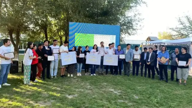 В рамках дня Конституции в Конаеве прошла республиканская игра «IQ ДОДА»