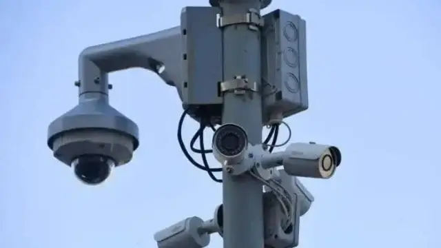Полиция усилит контроль на Арбате после жалоб алматинцев на мопедистов