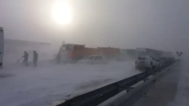 Открыто движение на трассах в шести областях