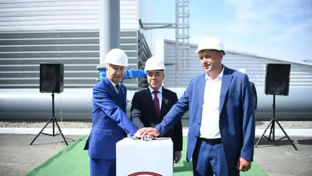 Новая градирня в Уральской ТЭЦ