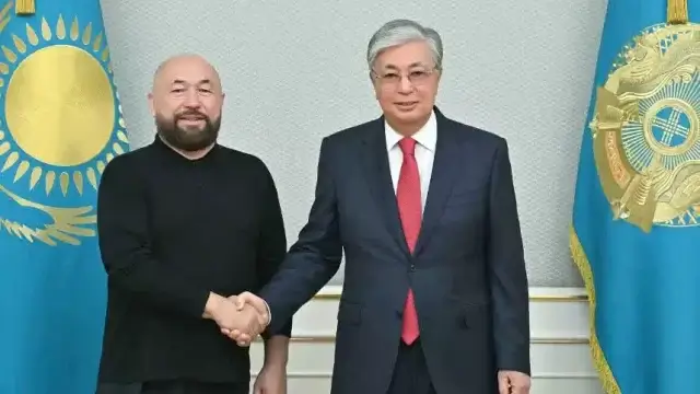 Глава государства принял кинорежиссера Тимура Бекмамбетова