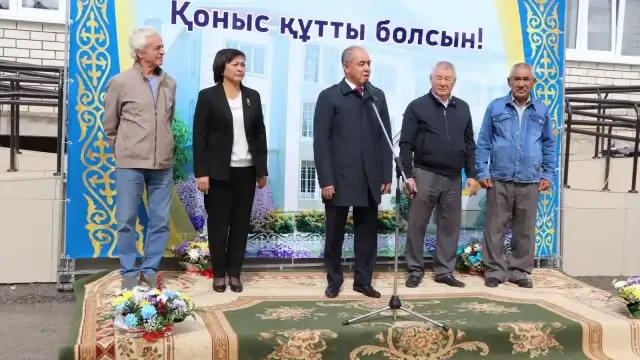 У новоселов начинается новая жизнь
