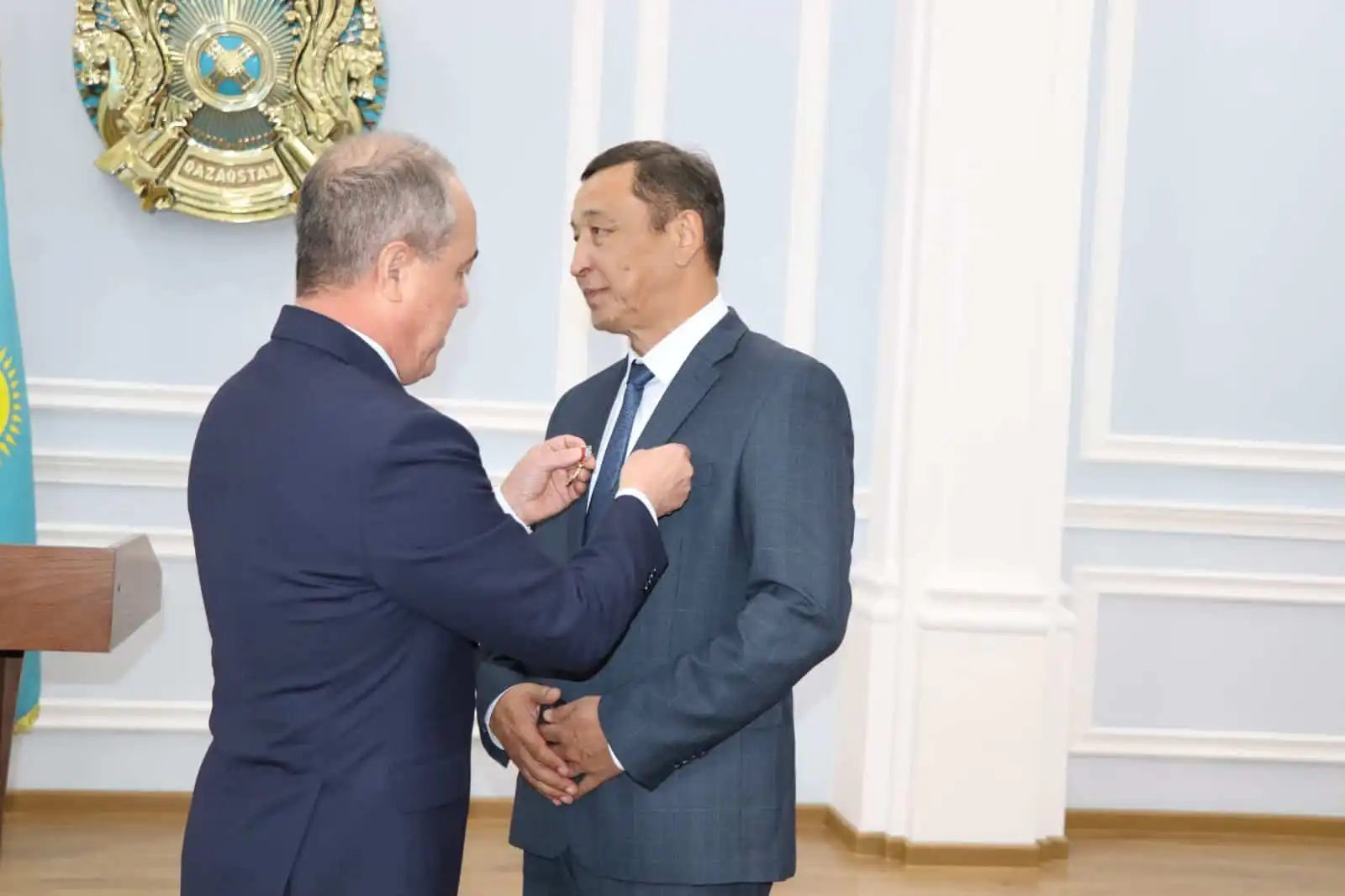 Учителю из Уральска присвоено звание «Қазақстанның еңбек сіңірген ұстазы»