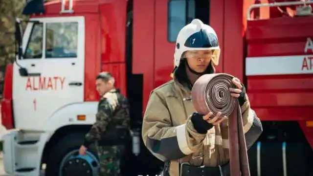 В Карагандинской области при пожаре из сарая спасли 22 головы скота