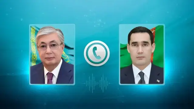 Глава государства провел телефонный разговор с Президентом Туркменистана