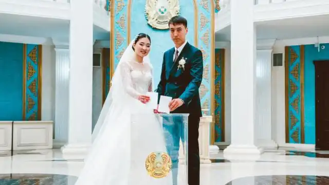 Свадьба в день референдума