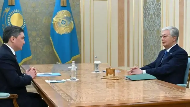Президент поручил продолжить работу по поддержке реального сектора экономики