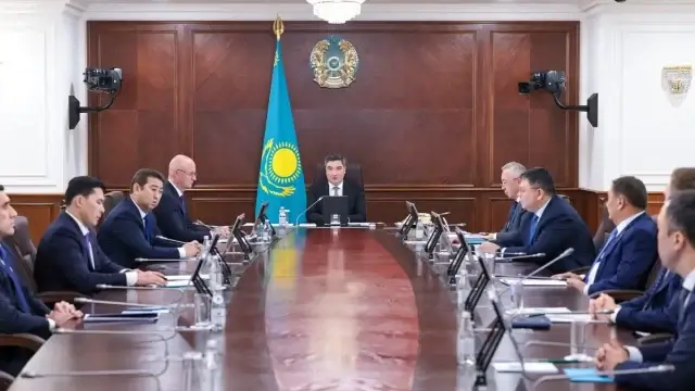 Олжас Бектенов поручил начать подготовку к посевной