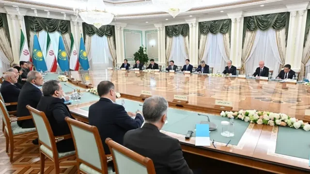 Переговоры президентов Казахстана и Ирана: о чем говорили Токаев и Пезешкиан в Акорде
