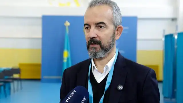 Государственный комиссар по выборам Албании отметил честность голосования и историческое значение референдума в Казахстане