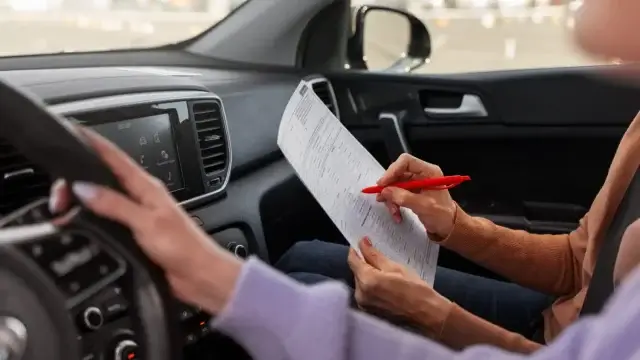 В ВКО проверят автошколы и составят их рейтинг по аварийности