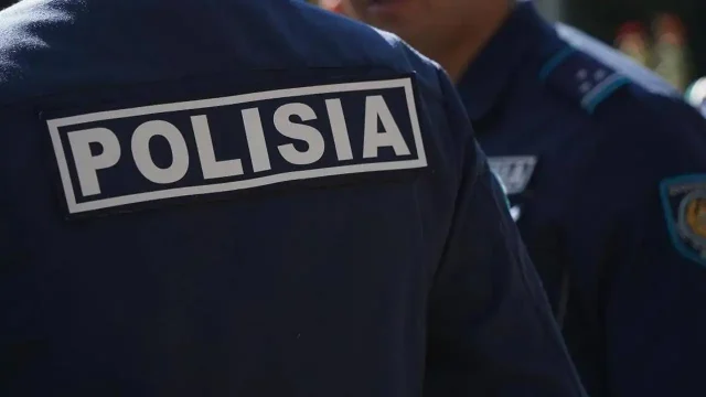 В Астане мужчина получил 3 года за нападение на полицейских