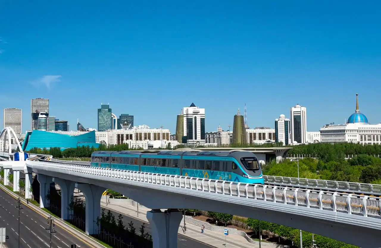 В Астане официально запустили систему LRT