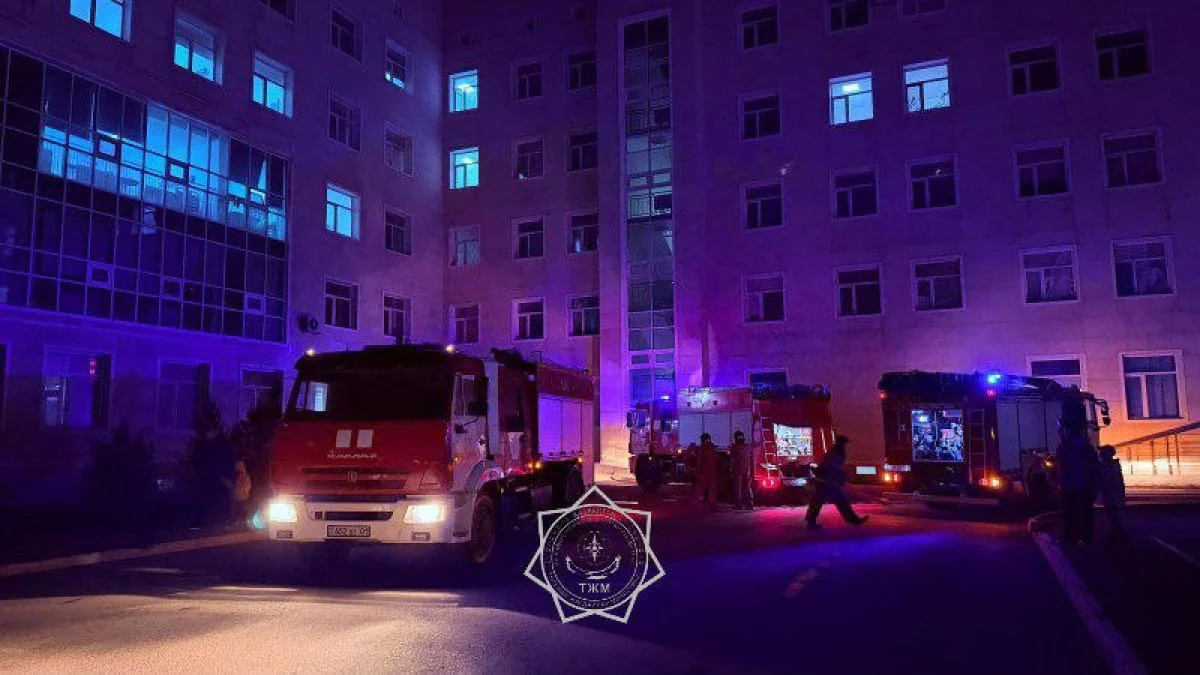 В детской больнице Астаны произошел пожар: эвакуированы пациенты и персонал