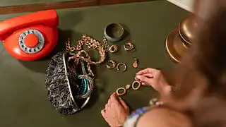 Гости ушли — золото исчезло: кражу раскрыли в Семее